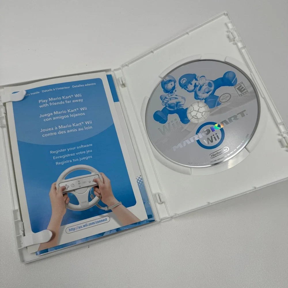 Mario Kart Wii Nintendo Wii Game Complete with‎ Manual, EUC